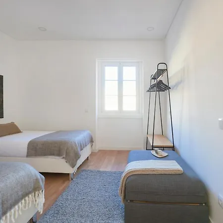 Deluxe At Amazing Prime Location, By Timecooler Apartment Lisbon