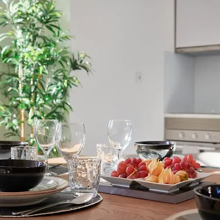 Deluxe At Amazing Prime Location, By Timecooler Apartment Lisbon