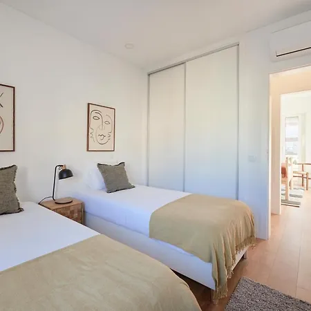 Deluxe At Amazing Prime Location, By Timecooler Апартаменты *