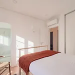 Deluxe At Amazing Prime Location, By Timecooler * Lisboa